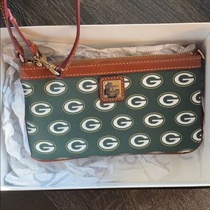 Dooney & Bourne Green Bay Packers Clutch